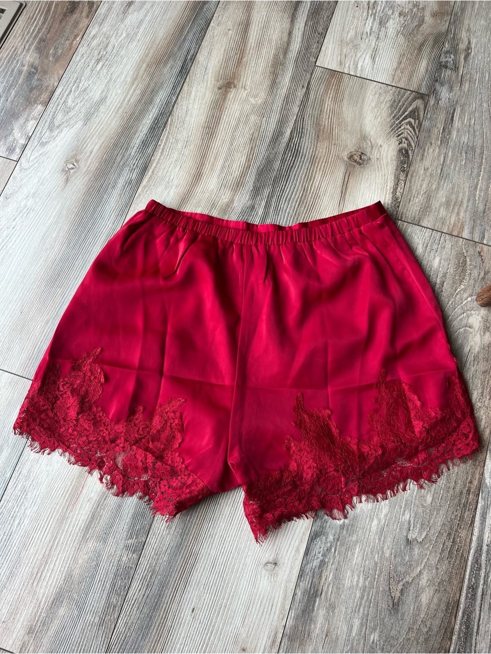TCEC Red Lace Trim Satin Shorts - Picture 4 of 10